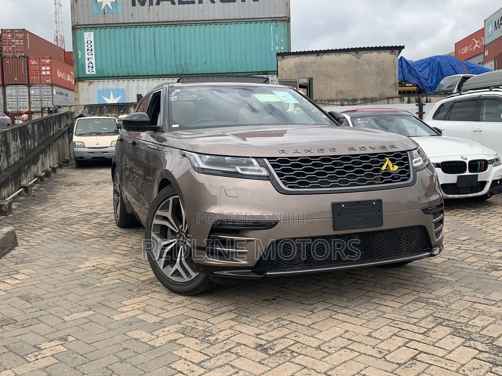 Land Rover Range Rover Velar P380 SE R-Dynamic 4x4 2018 Gold