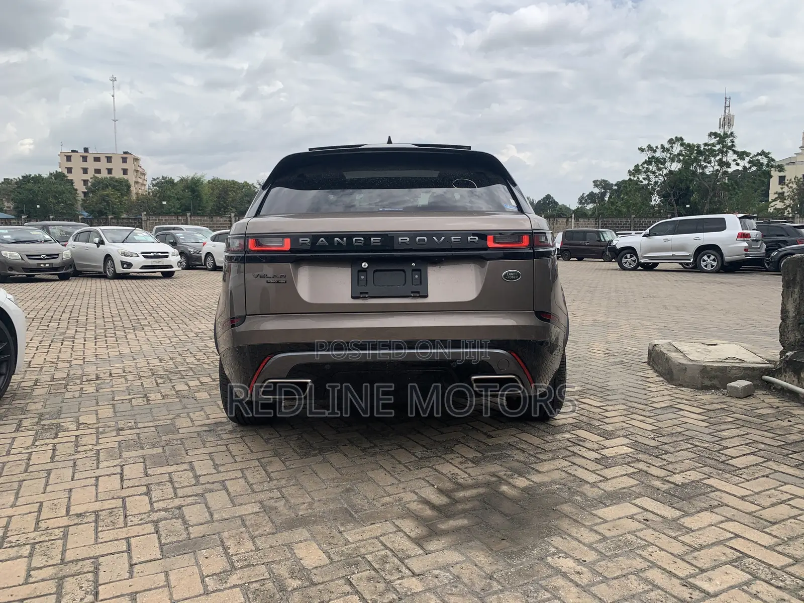 Land Rover Range Rover Velar P380 SE R-Dynamic 4x4 2018 Gold