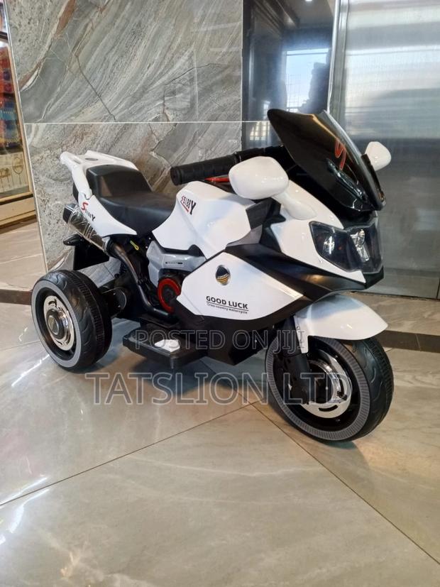 Kids Electric Rechargeable Motorbike - main view