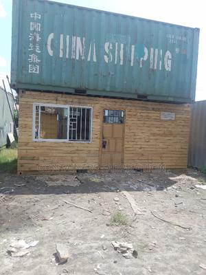 20ft Container Shop - thumbnail 2