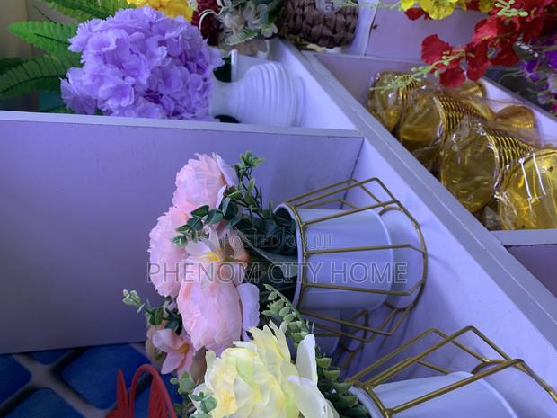 Decorative Flowers Available - thumbnail 2