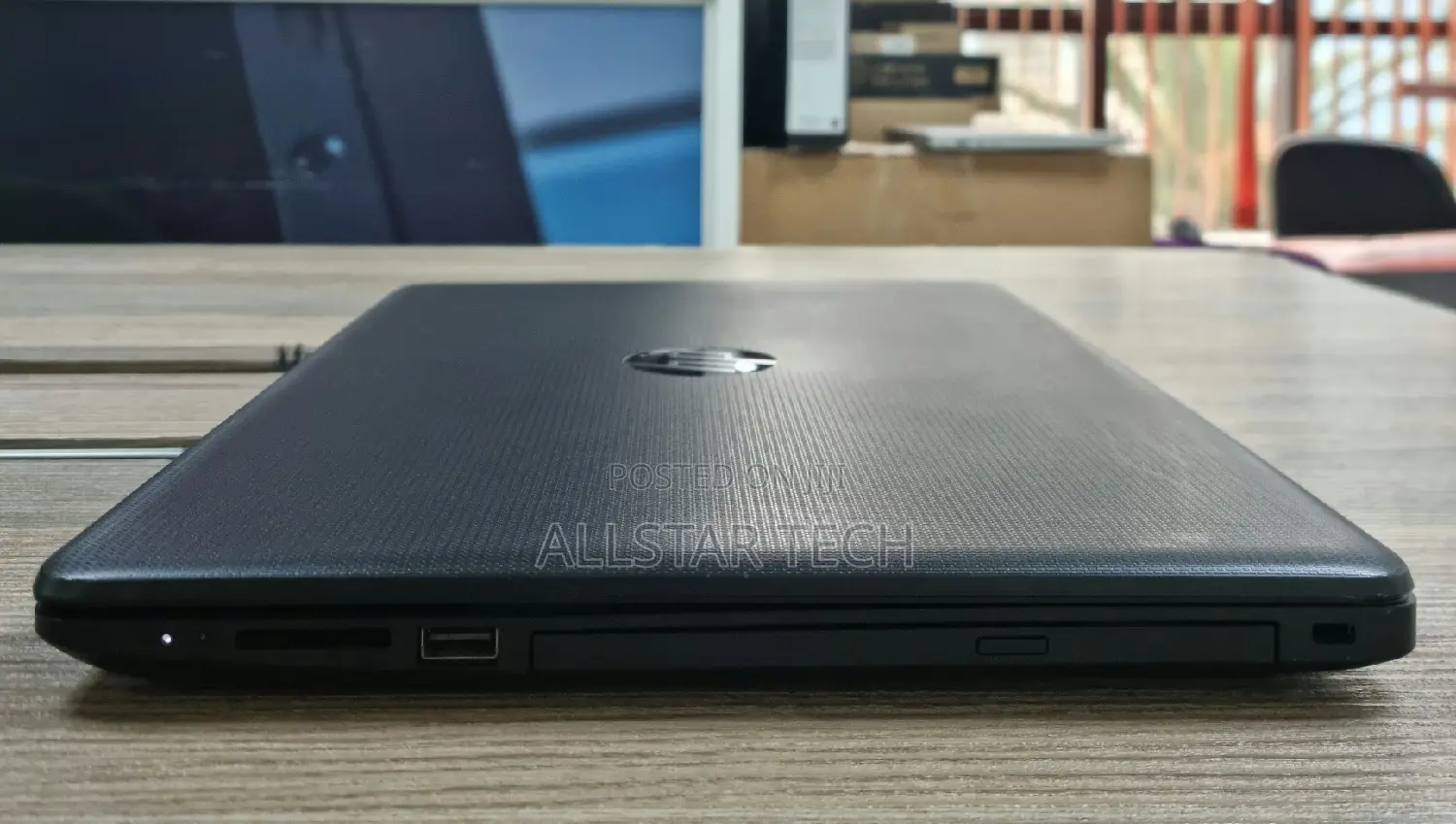 Laptop HP 250 G7 8GB AMD A6 HDD 500GB