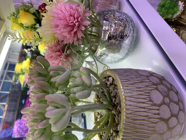 Decorative Flowers Available - thumbnail 2