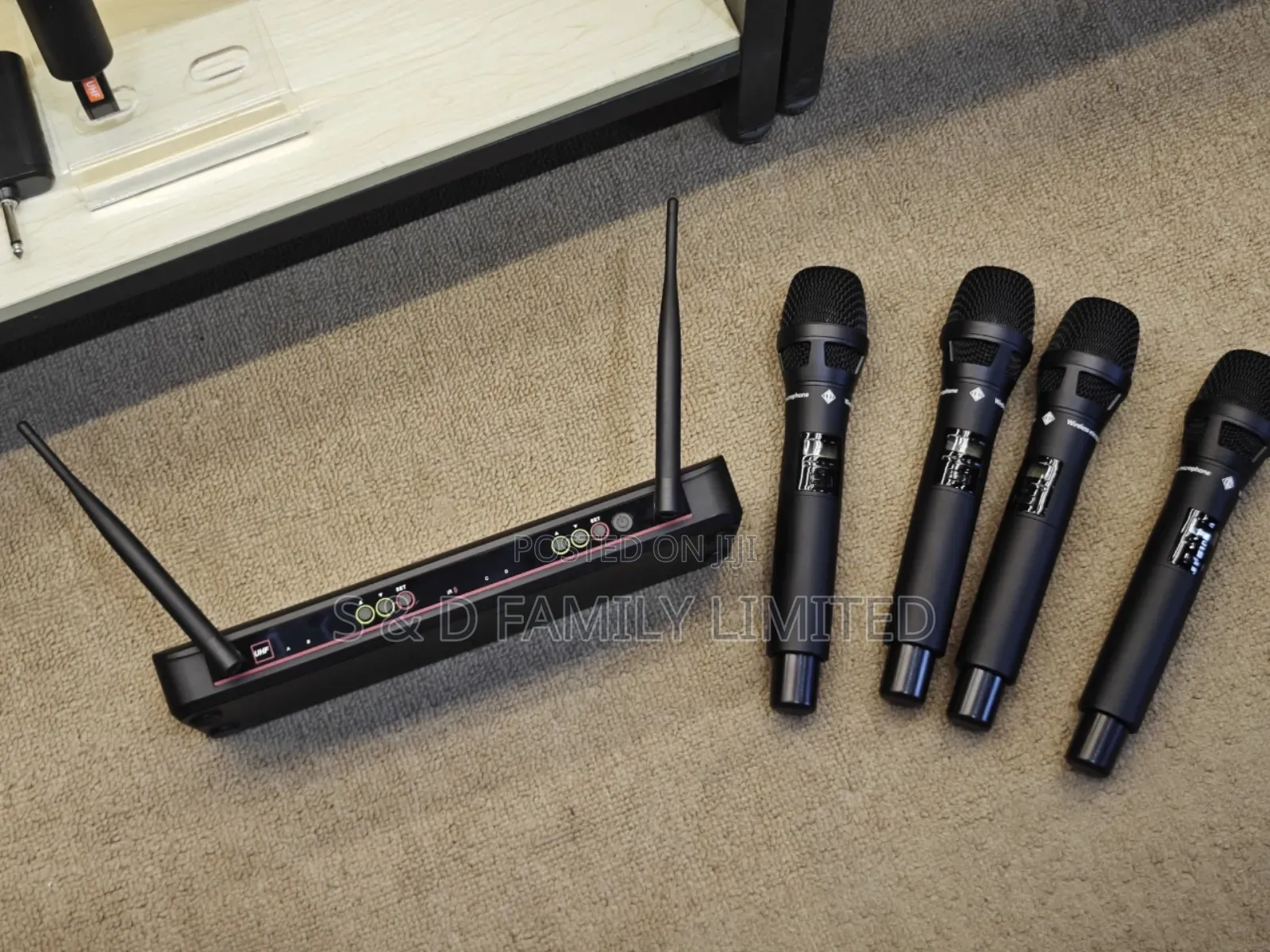 Shure GLXD94 Wireless Microphone 4 in 1