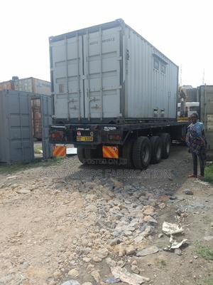 20ft Ablution Block - thumbnail 2