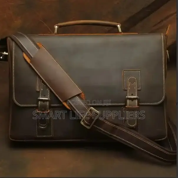 16′′ Genuine Leather Hand and Shoulder Laptop Bag