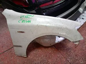 Toyota Crown (2003_2007 Model) Fender/ Wing