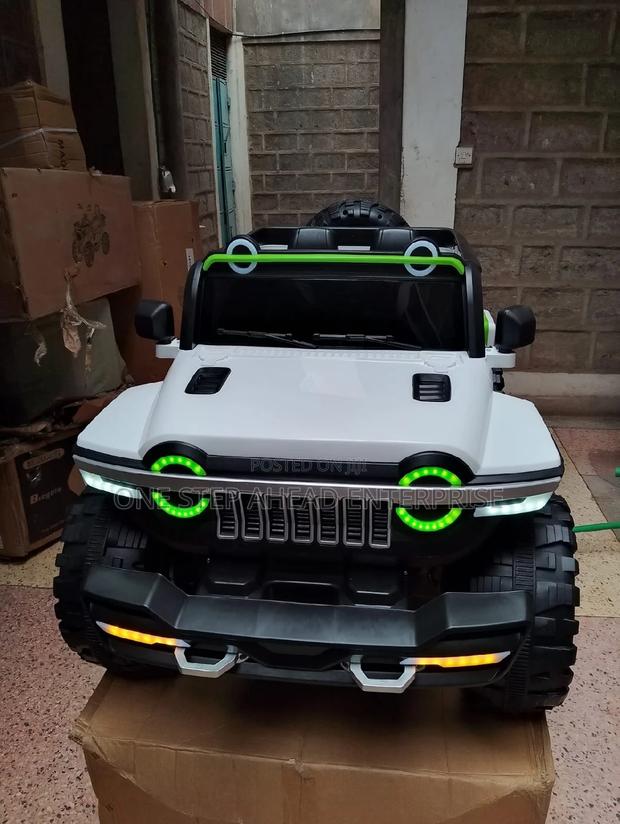 Cosy Kids Electric Car Jeep 4x4 Wrangler