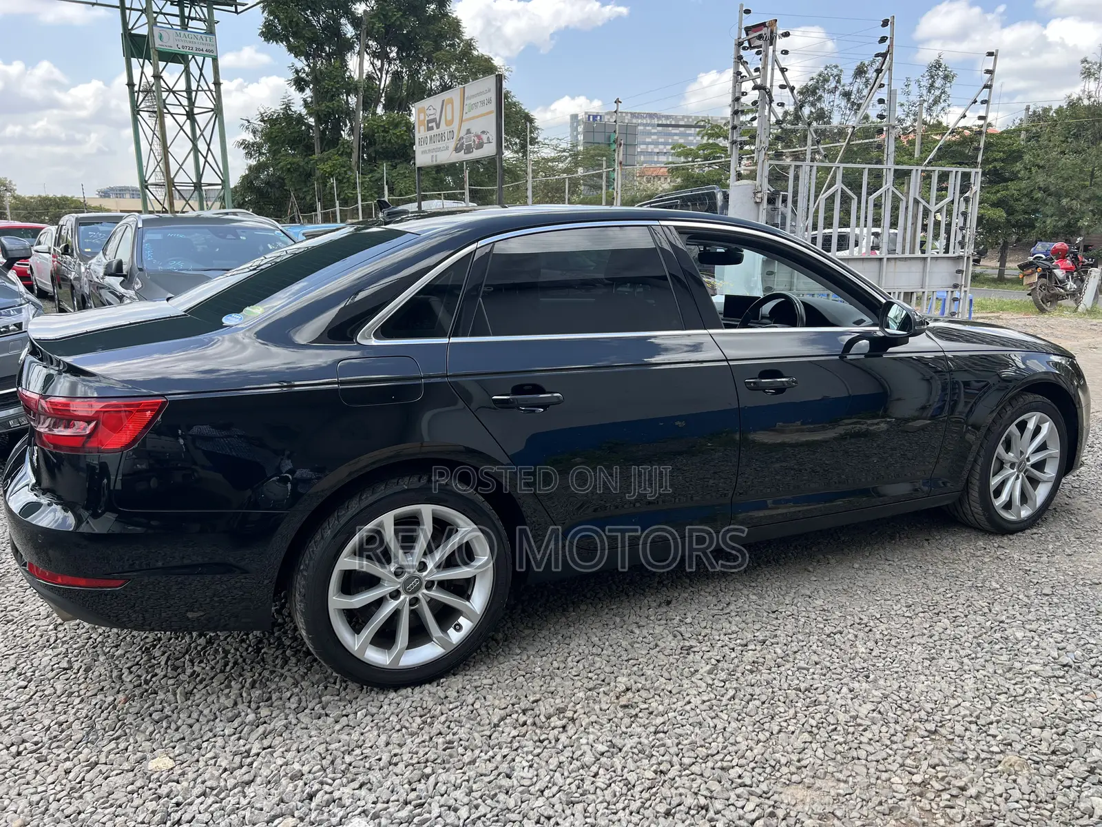 Audi A4 2.0T Premium AWD quattro 2017 Black