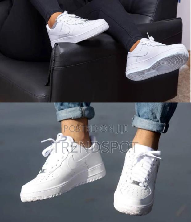 Nike Air Force 1 White