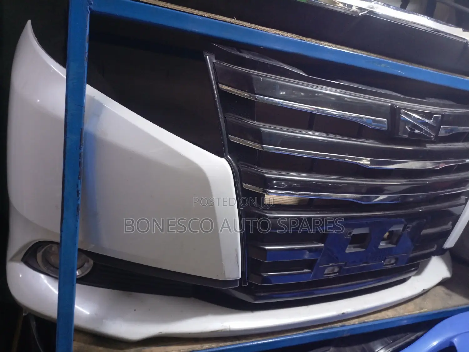 Toyota Noah (2014_2017) Front Bumper Assembly
