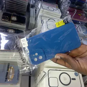 iPhone 12 Pro and iPhone 12 (6.1 Inch} Aqua Blue Color