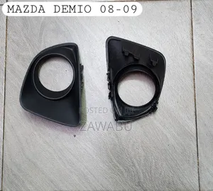 MAZDA Demio 08-09 FOGLIGHT COVER Black