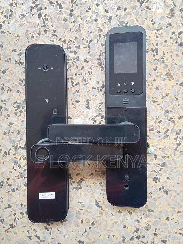 Smart Connectivity. Biometric Wifi Door Locks With RFID - main view