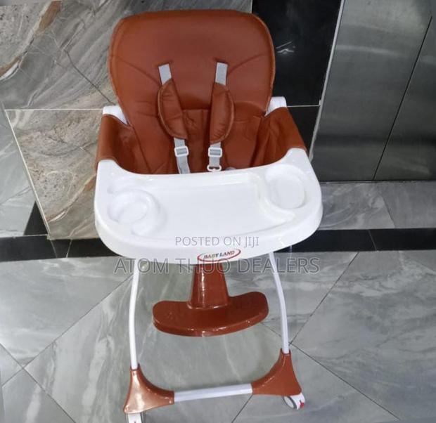 Kids Feeding Chair - main view