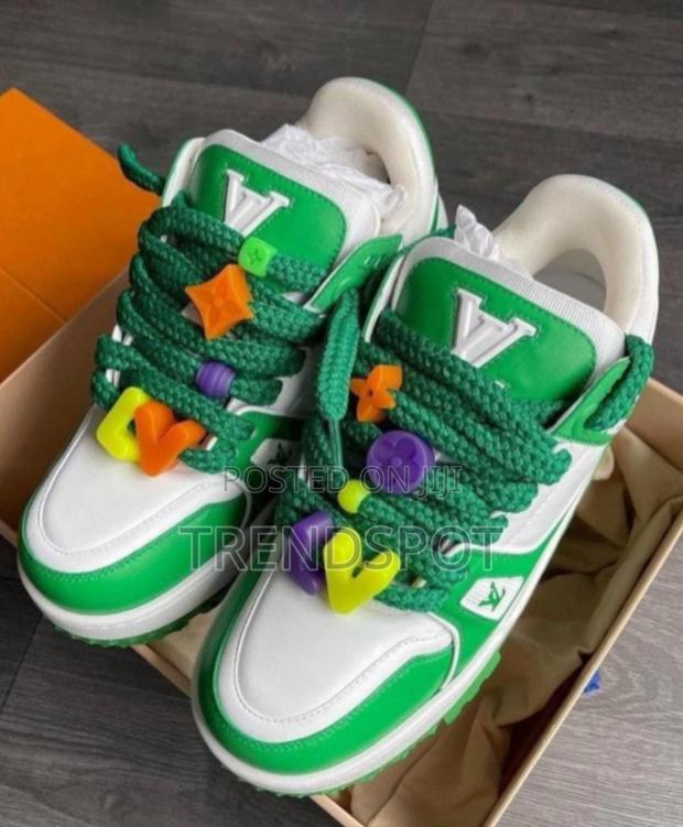 Lv Trainer Black Gold - thumbnail 2