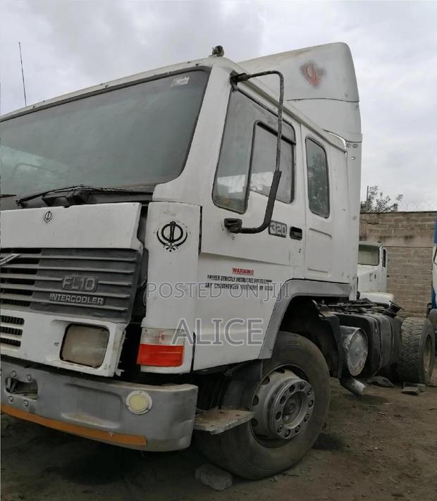 Volvo Fl10 6x2 1997 White for Sale - thumbnail 4