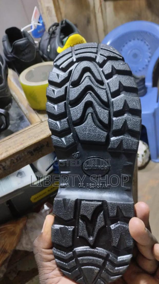 Industrial Safety Boot Safety Boots - thumbnail 2