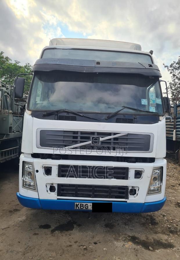 Volvo FM12 6X2 for Sale