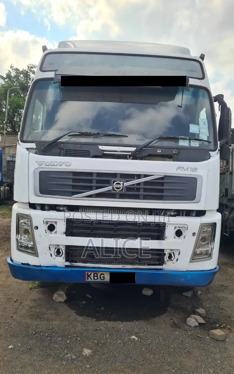 Volvo FM12 6X2 for Sale