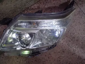 Toyota Noah (2014_2017) Left Xenon Headlight 100% Clean
