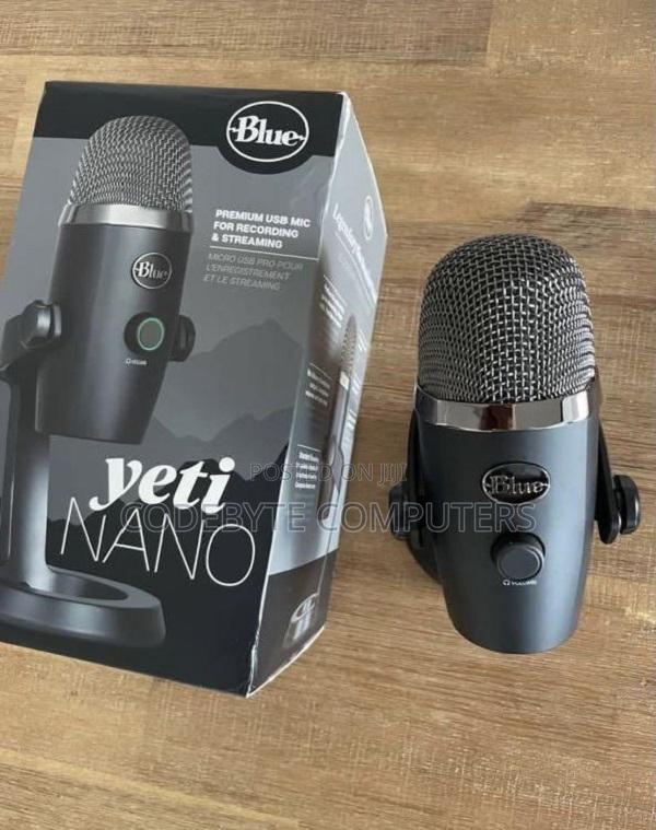 *Logitech Blue Yeti NANO - main view