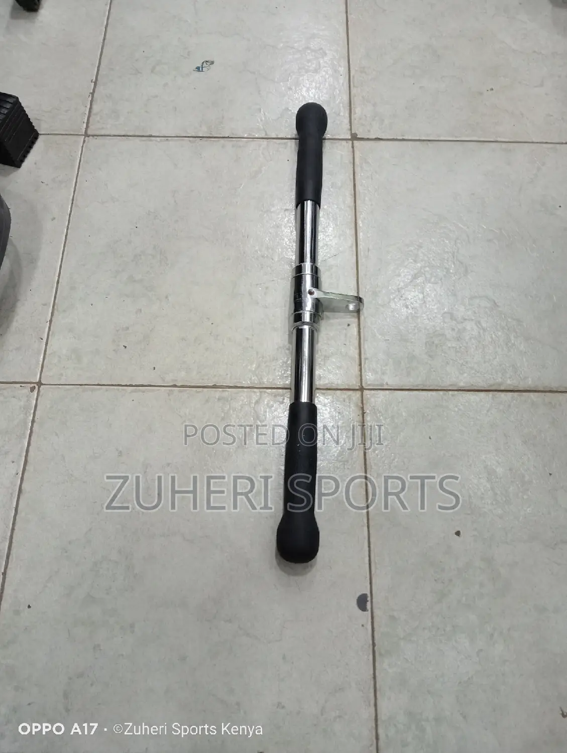 Straight Lat Bar Cable Machine Attachment