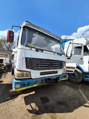 Sinotruk Howo 6x4 for Sale