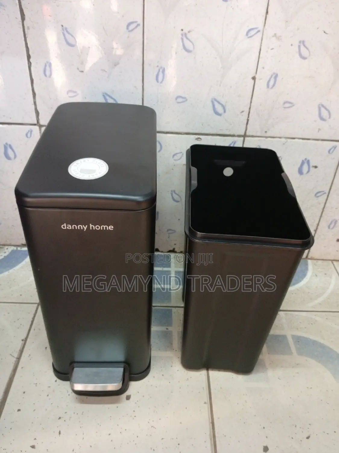 10 LTR Pedal Bin / Waste Dust Bin