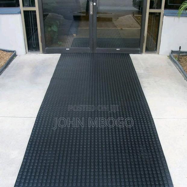 Anti-slip Coin Rubber Mat - thumbnail 2