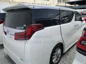Toyota Alphard 2018 White