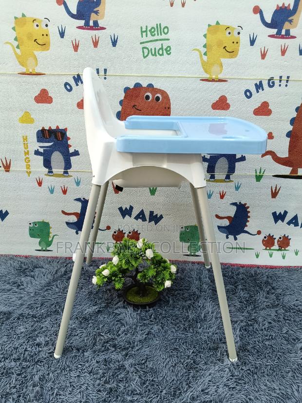 Blue and White Baby Feeding Chair