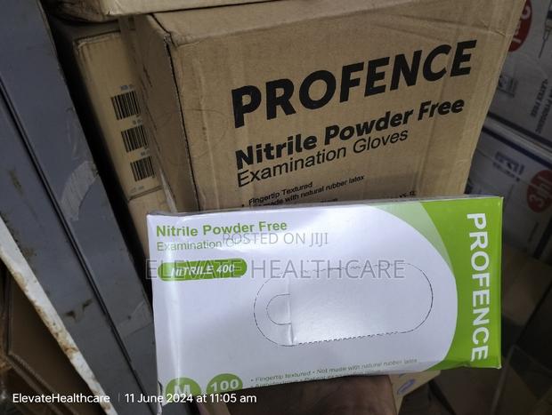 Medium Nitrile Gloves - thumbnail 2