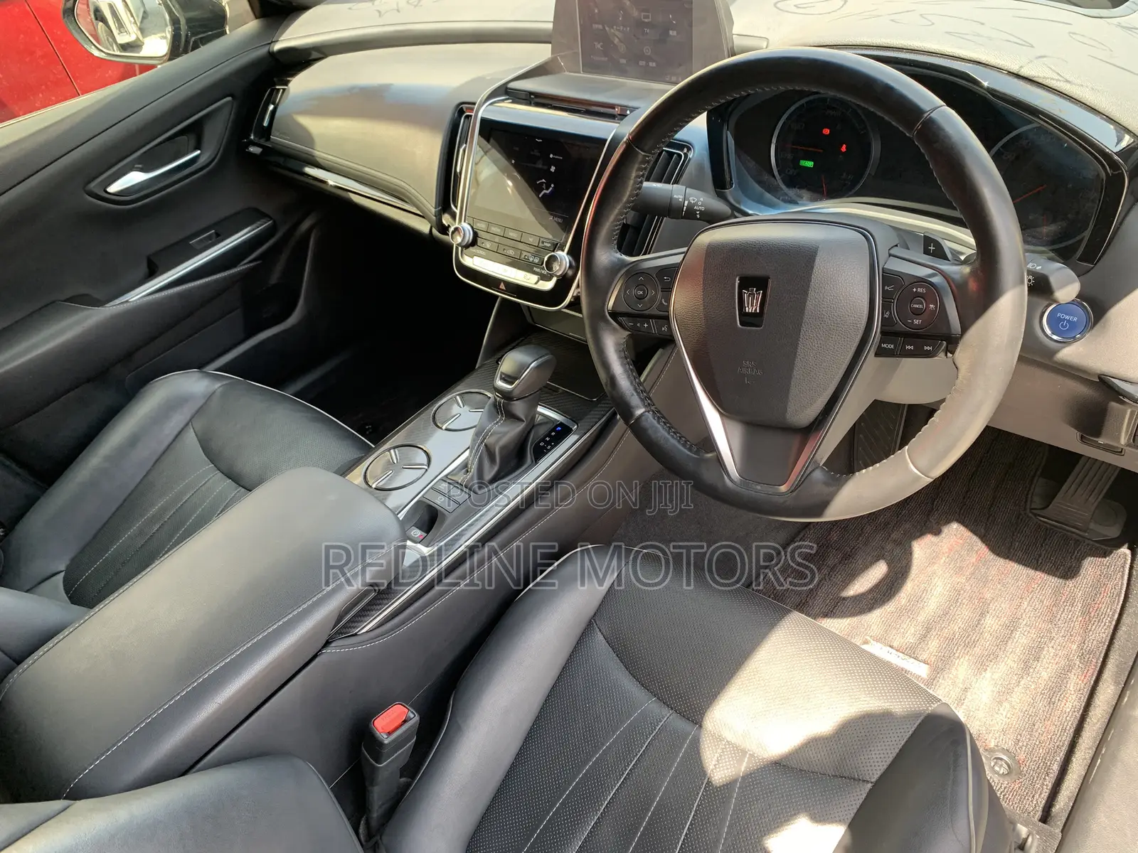 Toyota Crown 2018 Black