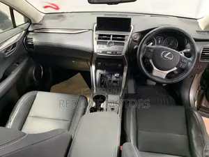 Lexus NX 300 FWD 2017 Gray