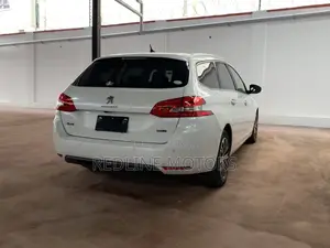 Peugeot 308 2017 White