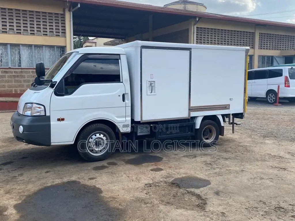Refrigerated Transport Trucks for Hire