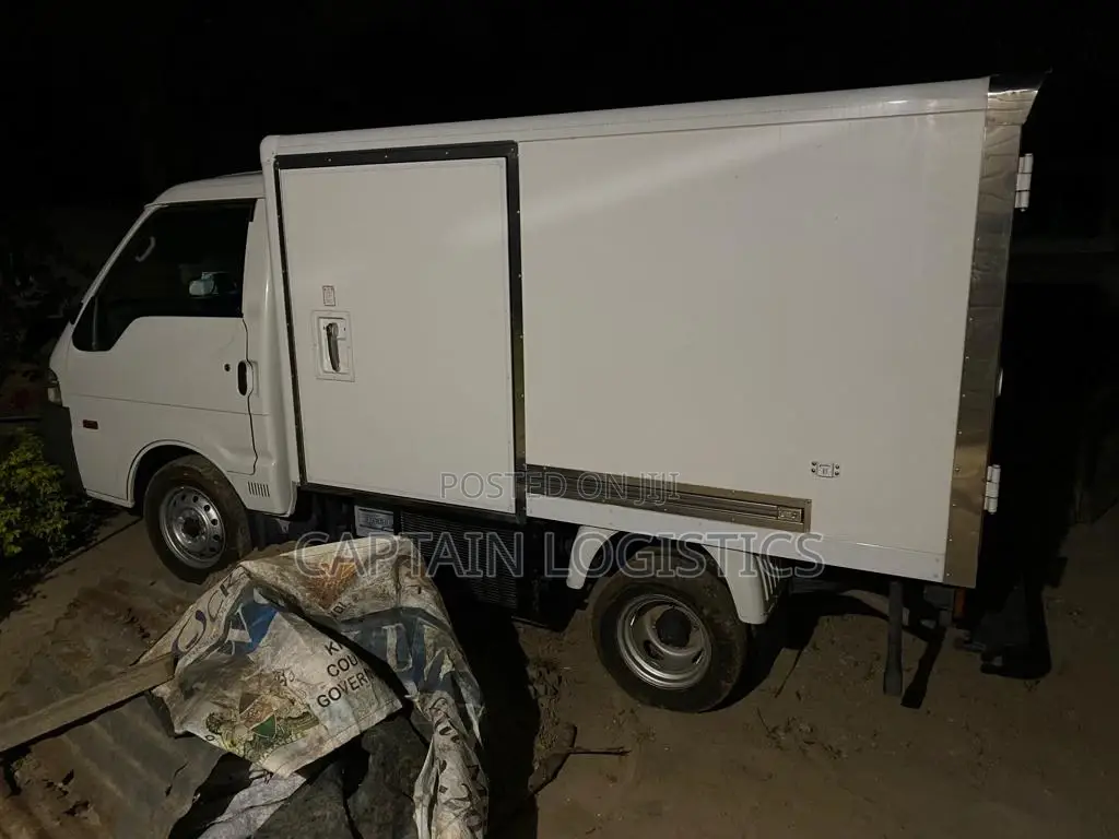 Refrigerated Transport Trucks for Hire