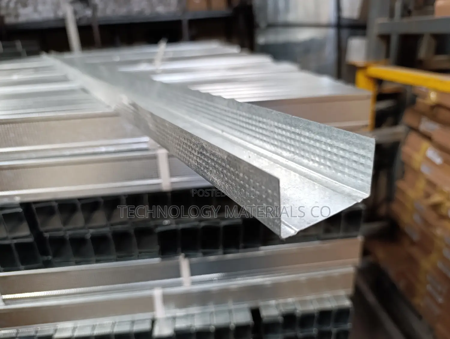 Heavy Gauge Gypsum Channels for Partitioning(65*0.45*2600mm)