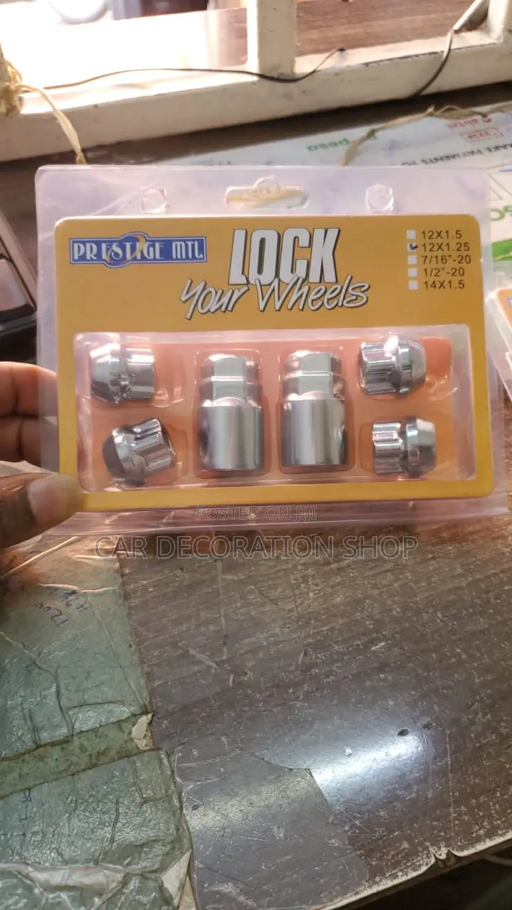 Nissan Cars Lock Nuts With Special Key Nut