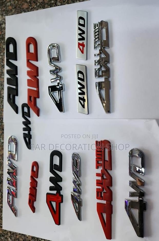 4*4 Badges in Different Colors - main view