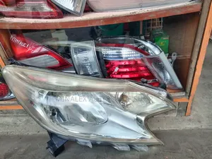 Headlight Nissan Note RHS Nonzenon 2012 Model Onwards