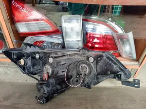 Outlander 2006/7 Model Nonzenon Headlights