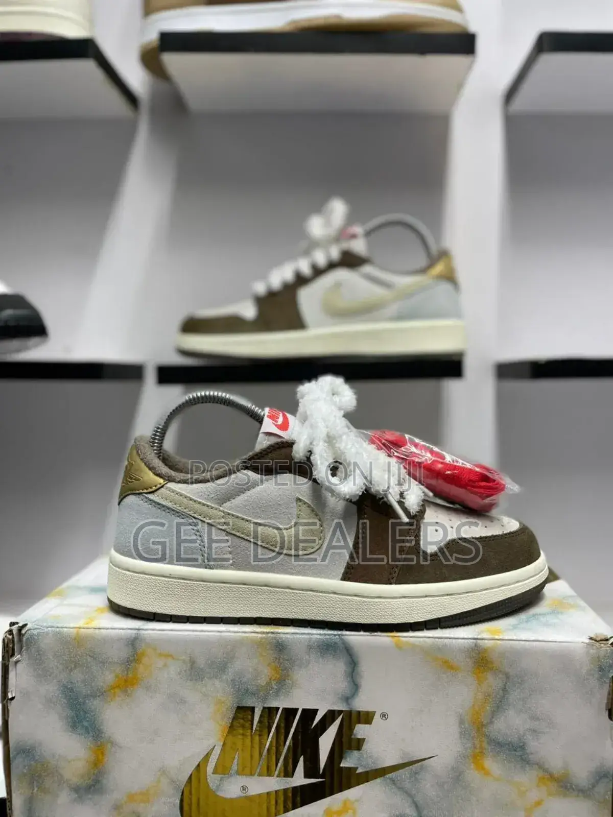 Air Jordan 1 Low Cut "Year of Rabbit " >Jordan 1 Sneakers