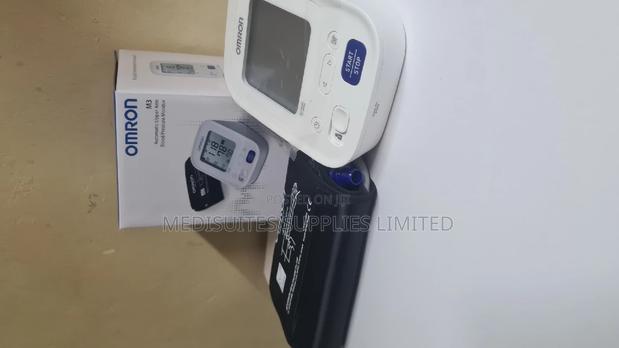 Omrom M3 Bp Machine * - thumbnail 2