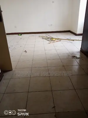 4bdrm Maisonette in South B for rent