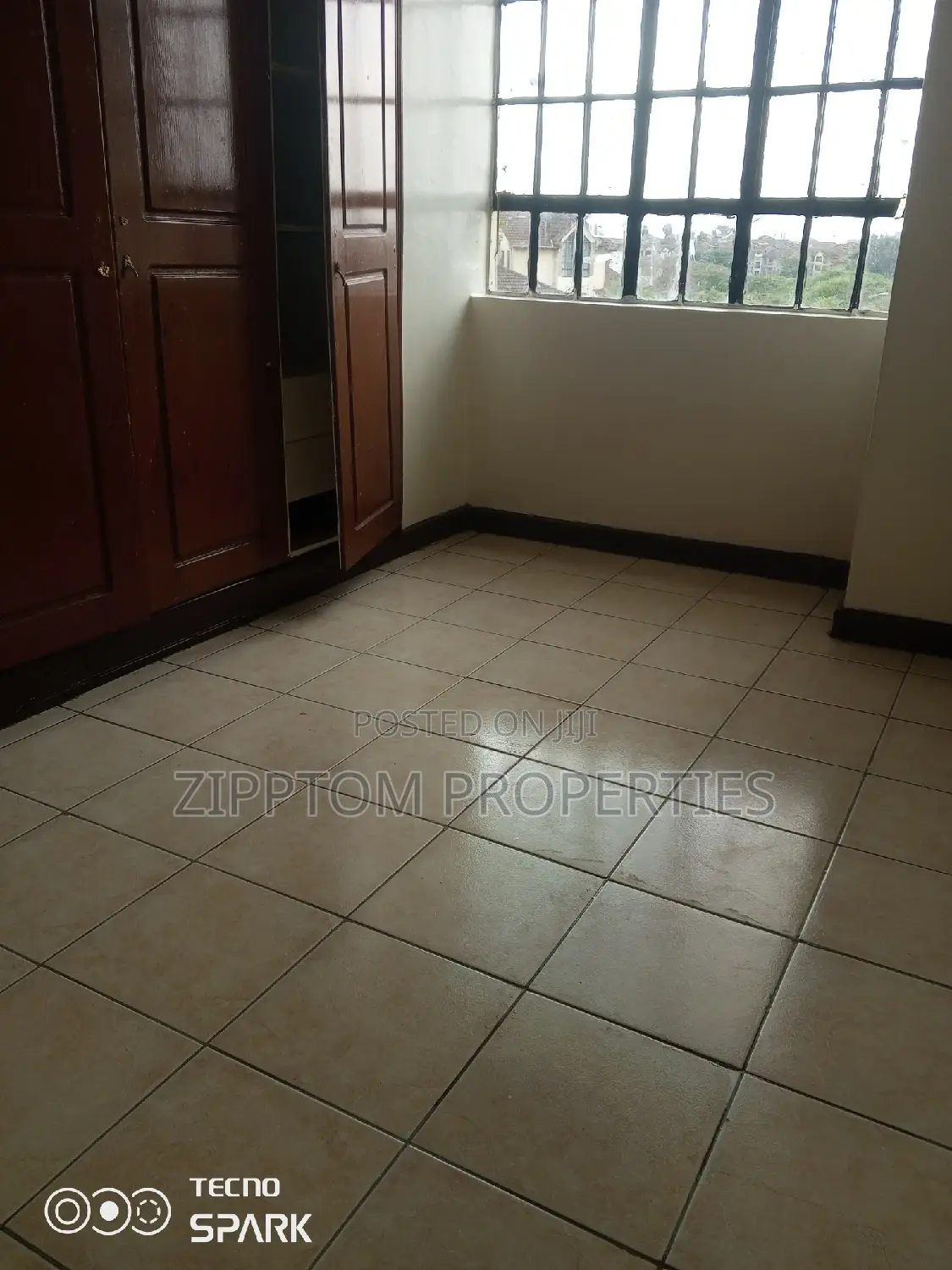 4bdrm Maisonette in South B for rent