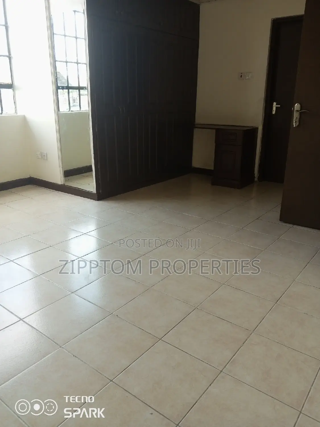 4bdrm Maisonette in South B for rent