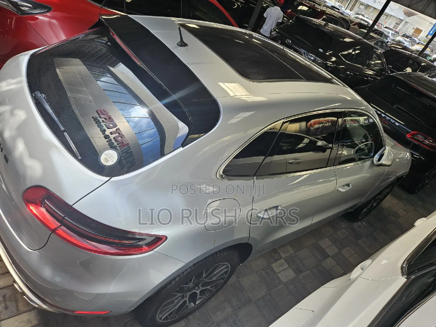 Porsche Macan 2018 Silver