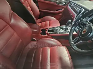 Porsche Macan 2018 Silver
